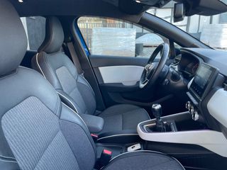 Renault Clio 2023-thumb-11