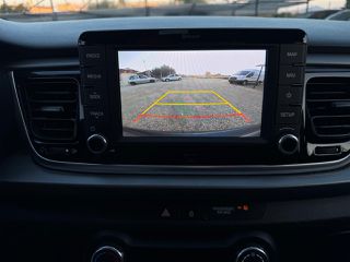 Kia Rio 2019-thumb-16