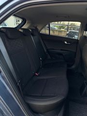 Kia Rio 2019-thumb-22