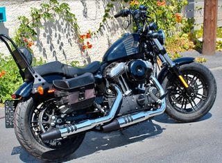 Harley Davidson Sportster Forty-Eight 2017-thumb-3