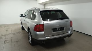 Porsche Cayenne 2004 3.2 TIPTRONIC-thumb-3