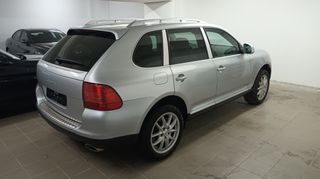 Porsche Cayenne 2004 3.2 TIPTRONIC-thumb-5