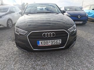 Audi A3 2019-thumb-6