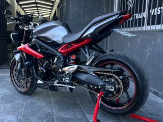 Triumph Street Triple 675 2016 R-thumb-9