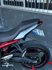 Triumph Street Triple 675 2016 R-thumb-14