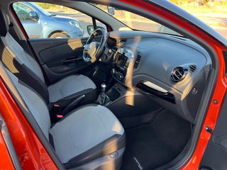 Renault Captur 2018 EXPRESSION 1.2-thumb-17