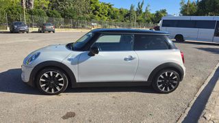 Mini Cooper S 2018-thumb-2