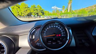 Mini Cooper S 2018-thumb-13