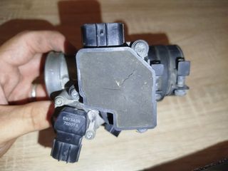cbr 125 injection σώμα ψεκασμού-thumb-5
