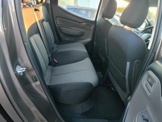 Mitsubishi L200 2018 2.5DiD*4X4*180PS*EURO6*-thumb-12