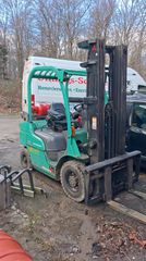 Mitsubishi 2008 FG25N