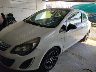Opel Corsa 2013-thumb-1