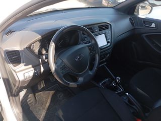 Hyundai i 20 2020-thumb-6