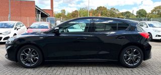 Ford Focus 2019 ST LINE | LED | CAMERA | NAVI | CLIMA-thumb-1