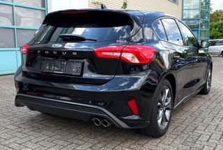 Ford Focus 2019 ST LINE | LED | CAMERA | NAVI | CLIMA-thumb-4