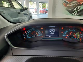 Peugeot 208 2026 STYLE 1,2 HYBRID 110 hp-thumb-10
