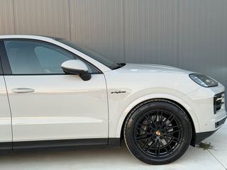 Porsche Cayenne 2024 *COUPE*PANORAMA*ΣΠΟΡ ΕΞΑΤΜΙΣΕΙΣ**MY 25*SOFT CLOSE*-thumb-16