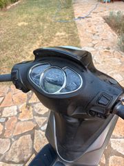 Piaggio Medley 150 2019 S-thumb-3