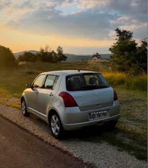 Suzuki Swift 2006-thumb-1