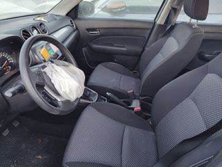Suzuki Vitara 2025 1.4 HYBRID 48V GL 140ps-thumb-24