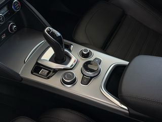 Alfa Romeo Stelvio 2022 Stelvio Veloce Q4 ελληνικής αντιπ/πέιας-thumb-26