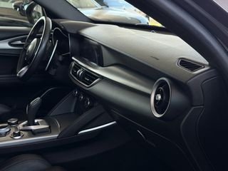 Alfa Romeo Stelvio 2022 Stelvio Veloce Q4 ελληνικής αντιπ/πέιας-thumb-30