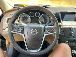 Opel Insignia 2009-thumb-11