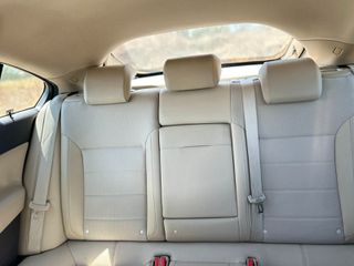 Opel Insignia 2009-thumb-22