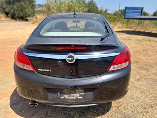 Opel Insignia 2009-thumb-23