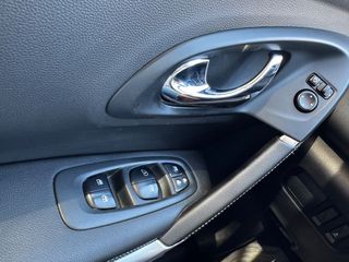 Renault Kadjar 2016 ENERGY DCI 130 BOSE EDITION 4X4-thumb-25