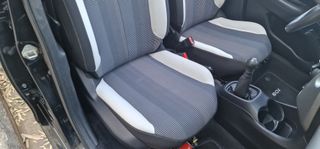Peugeot 108 2016 ***  CABRIO  ALLURE FULL EXTRA ***-thumb-26