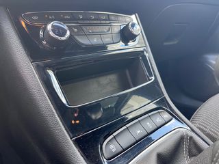 Opel Astra 2021 ULTIMATE SPORT 1.5D-thumb-35
