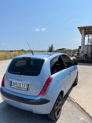 Lancia Ypsilon 2006-thumb-5
