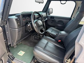 Jeep Wrangler 2005 LIMITED-HARD TOP-SOFT TOP AC!-thumb-10