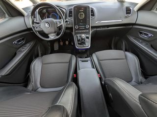 Renault Scenic 2017 1.6 130HP INITIALE PARIS EDITION FULL EXTRA-thumb-10