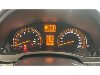 Toyota Avensis 2011 1.6 Elegant-thumb-10
