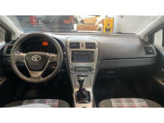 Toyota Avensis 2011 1.6 Elegant-thumb-8