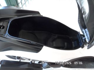 Honda PCX 125 2024 ESP2-thumb-16