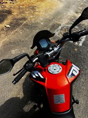 KTM 200 Duke 2015-thumb-3