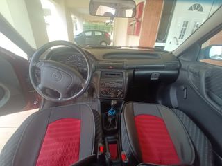 Opel Astra 1995 1.4 GL-thumb-9