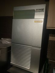 Επαγγελματική Παγομηχανή Icematic N55S (55kg/24h)