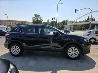 Nissan Qashqai 2017 1.5 DIESEL-thumb-5