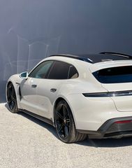 Porsche Taycan 2023 4S Sport Turismo-thumb-8