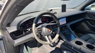 Porsche Taycan 2023 4S Sport Turismo-thumb-16