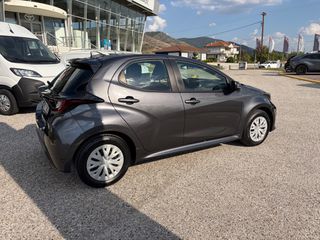 Toyota Yaris 2025 1.5H HEV LIVE ΕΓΓΥΗΣΗ 18.249ΧΛΜ-thumb-8