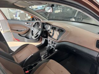 Hyundai i 20 2016 1.4 100ps AUTOMATIC NAVI-thumb-8