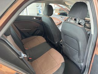 Hyundai i 20 2016 1.4 100ps AUTOMATIC NAVI-thumb-14