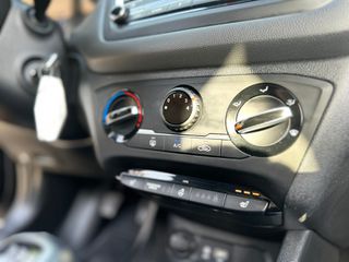 Hyundai i 20 2017 1.2 YES!-thumb-21