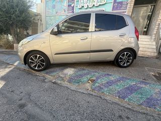 Hyundai i 10 2011