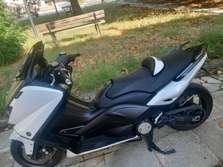 Yamaha T-Max 530 2014-thumb-2